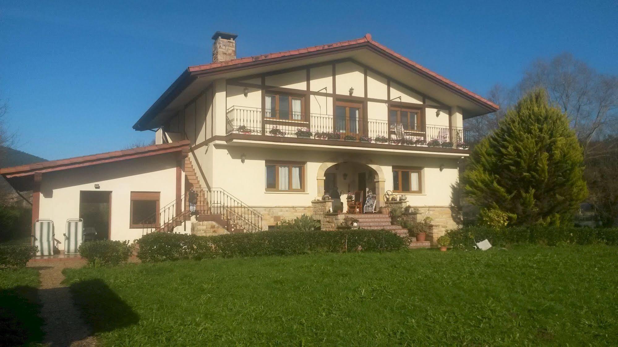 Casa Rural Ibarrondo Etxea Mungia Zewnętrze zdjęcie