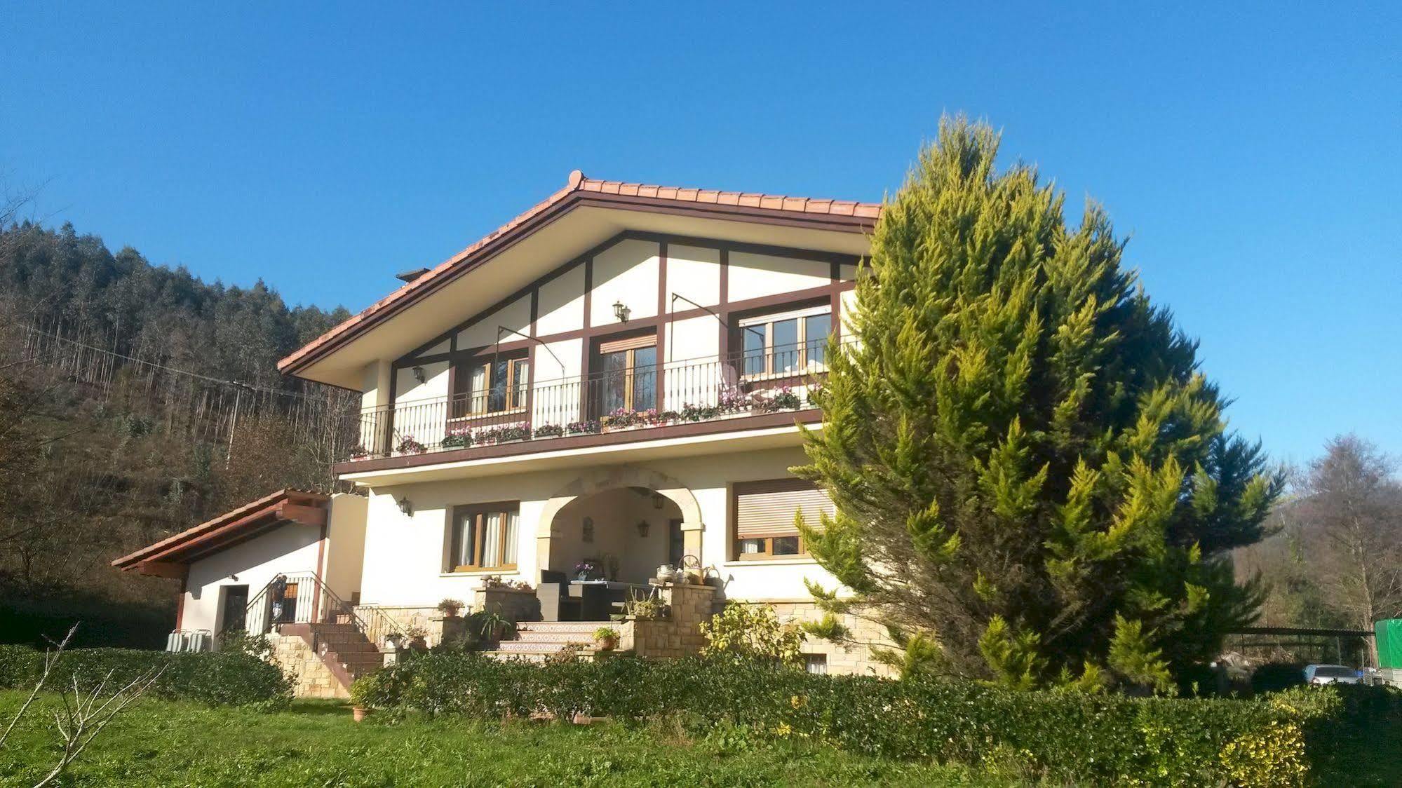 Casa Rural Ibarrondo Etxea Mungia Zewnętrze zdjęcie